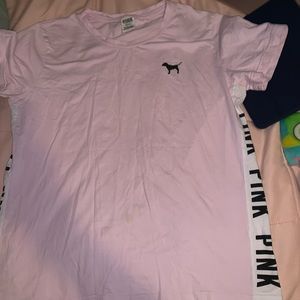 Vs pink shirt